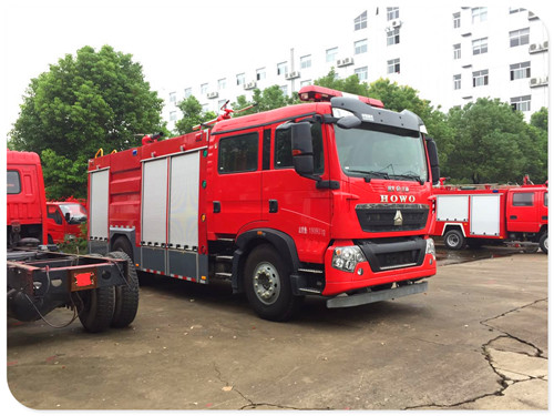 ÖØÆû8¶ÖË®¹ÞÏû·À³µ ΢ÐÅͼƬ_20170908095333.jpg